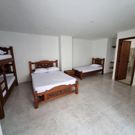 Hotel Antonella Plaza Pinchote Bagian luar foto